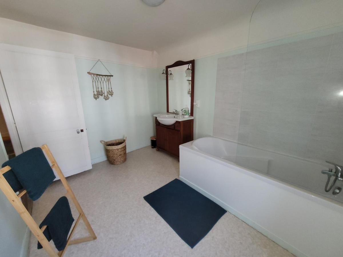Chambre Independante Au Relais Normand Cormeilles  Eksteriør billede
